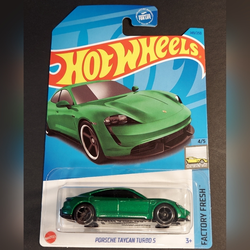 Porsche Taycan Turbo S Hotwheels